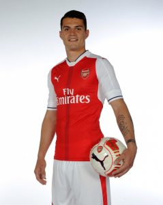 Xhaka justarsenal