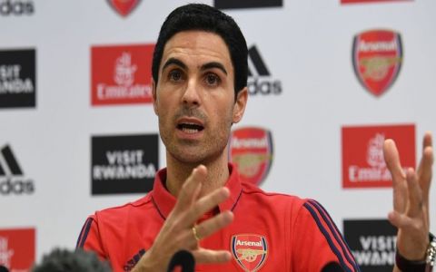 Arteta-explains-things-in-Arsenal-press-conference