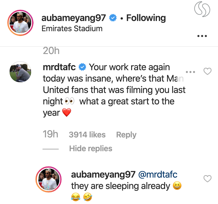Aubameyang-hits-back-at-United-fan