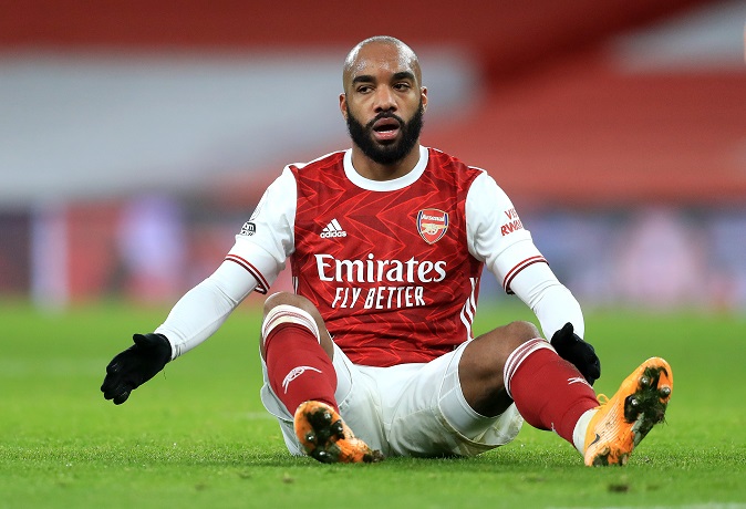  Report – Italian giants eyeing a move for Lacazette