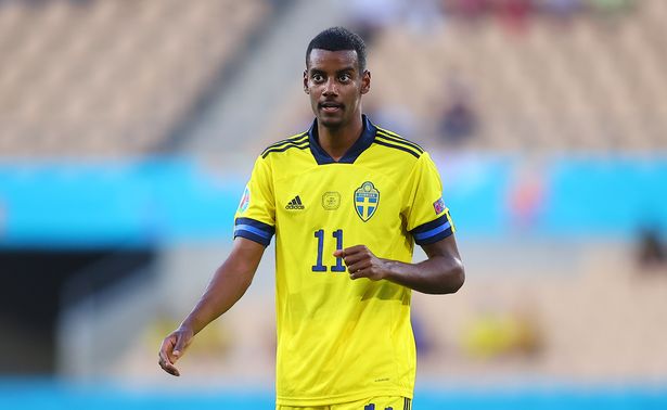  Why Arsenal fans are expecting an announcement about Alexander Isak today