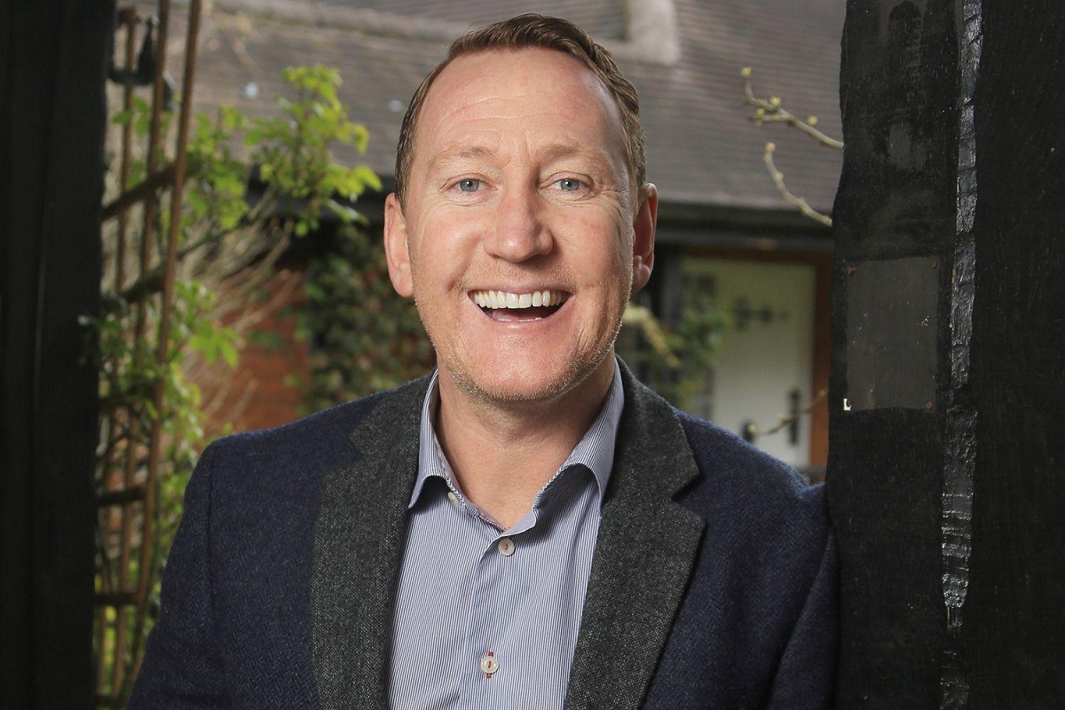 Ray Parlour predicts the outcome of Arsenal’s striker search this month