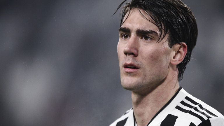 Dušan Vlahović gives Juventus what they need, shows Chelsea what they  missed - Black & White & Read All Over