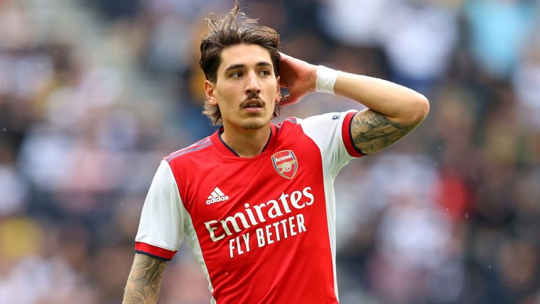 Decision time approaching for Hector Bellerin - Just Arsenal News