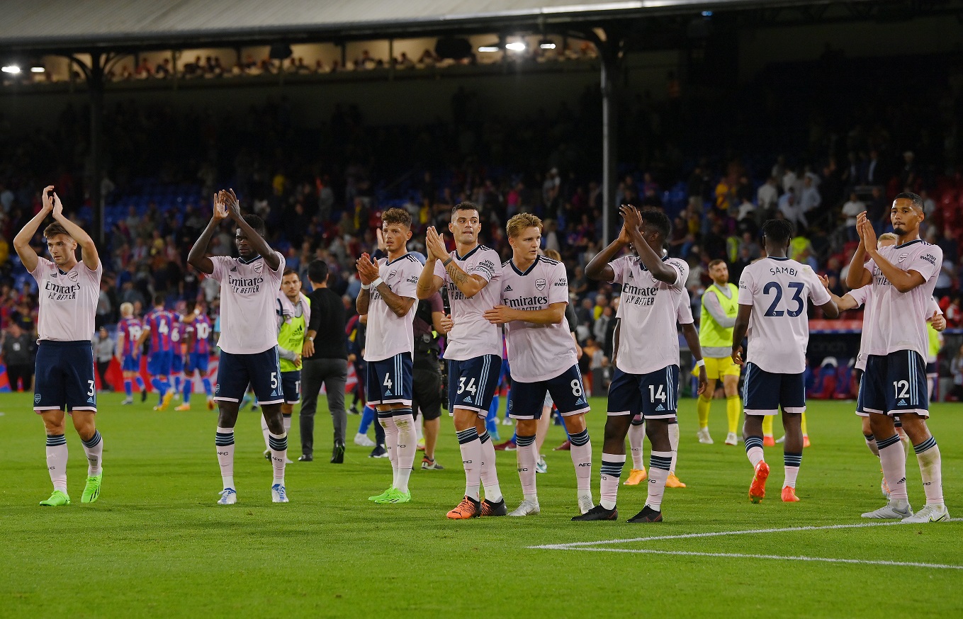 EPL: 10-man Arsenal beat Palace to extend perfect start