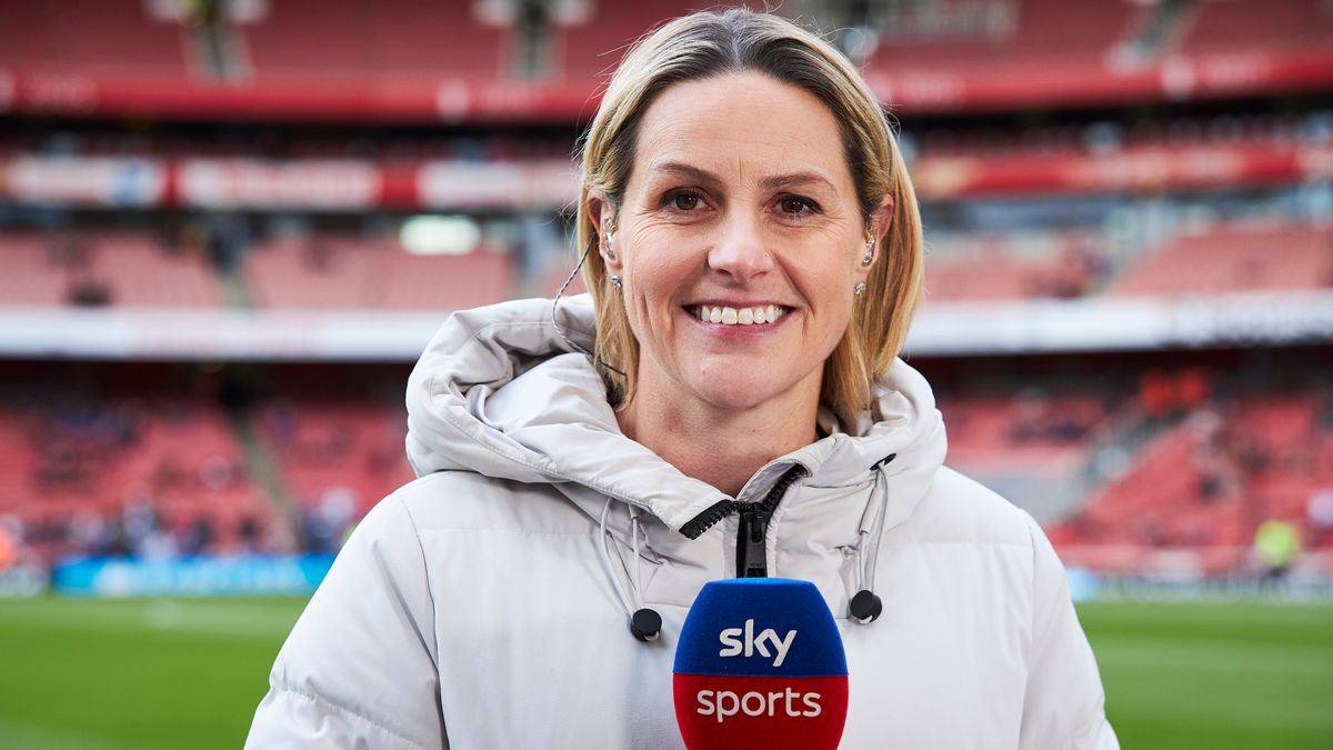 Beth Mead 'chomping at the bit' to return to action for Arsenal in