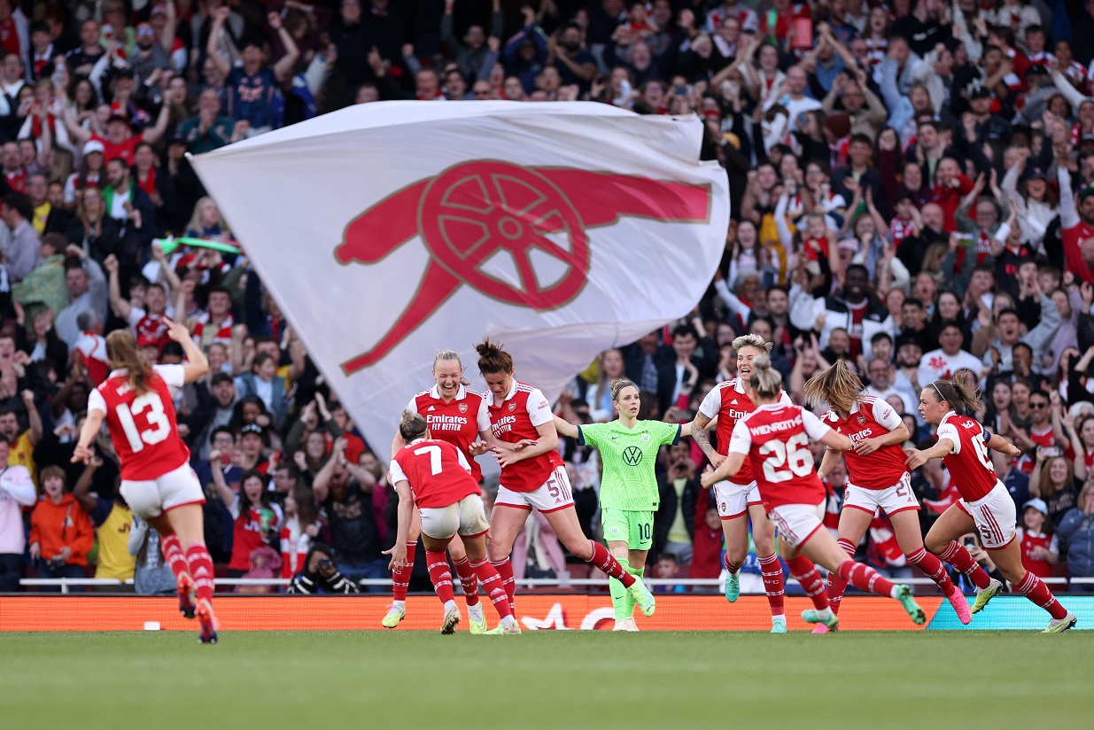 priceless™  Witness Arsenal Women's 23-24 season unfold and be