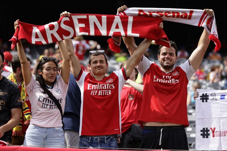 Arsenal Fansd Why are Arsenal fans being so negative? We've had a brilliant start to ...