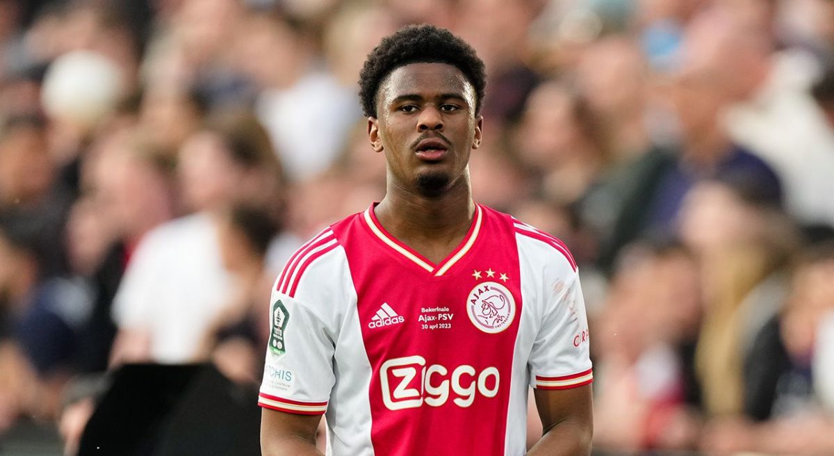 Arsenal eyes a 2025 transfer for impressive Dutch youngster