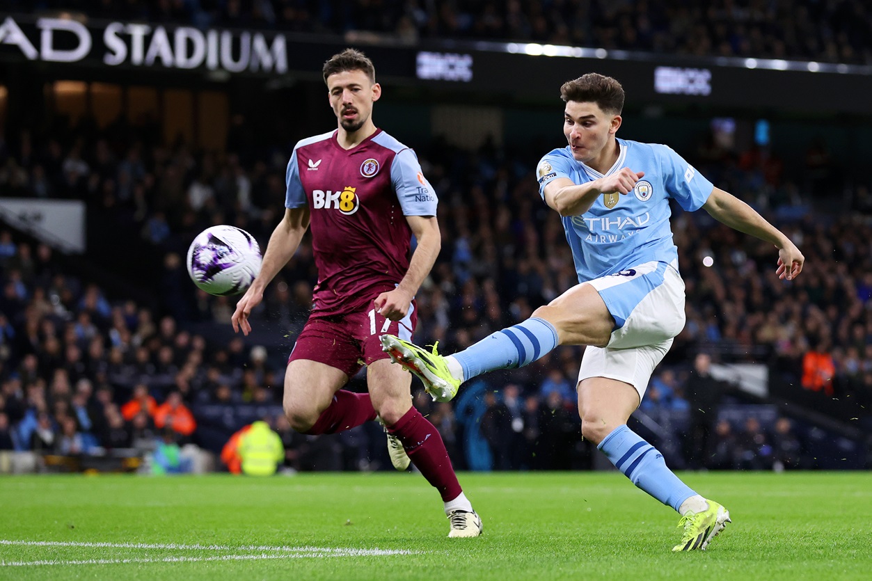 Arsenal are pushing the hardest to sign Argentinian forward