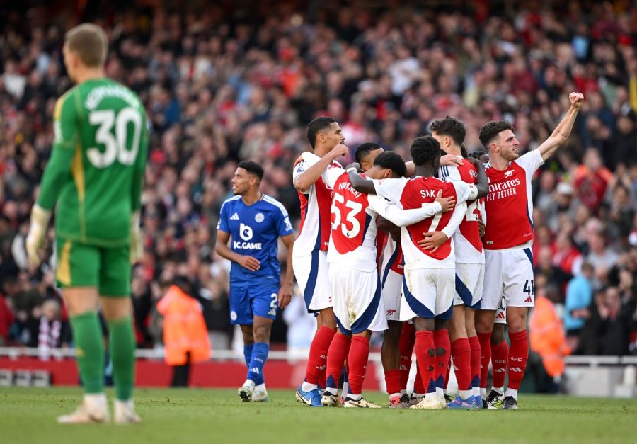 Arsenal MUST start another long winning run now or risk dropping too ...