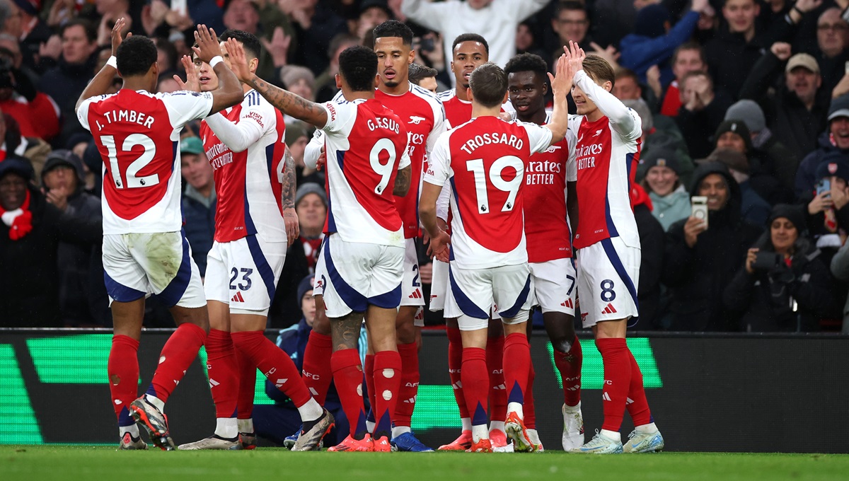 Arsenal celebrating v Nottingham Forest