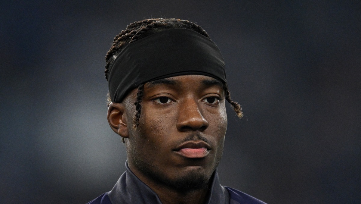 Chelsea shut down Winger exit talk. Arsenal forced to aim higher.