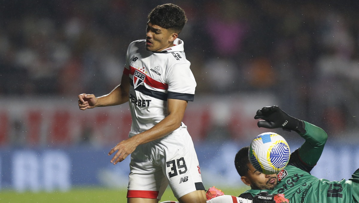 William Gomes for Sao Paulo