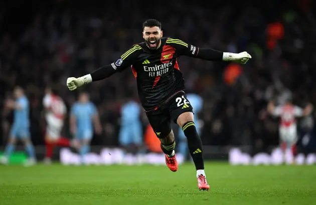 David Raya of Arsenal celebrates