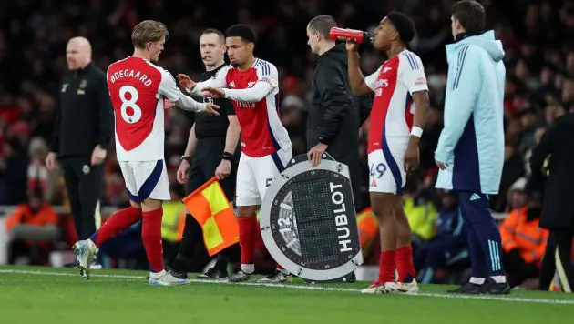 Odegaard subbed v Everton