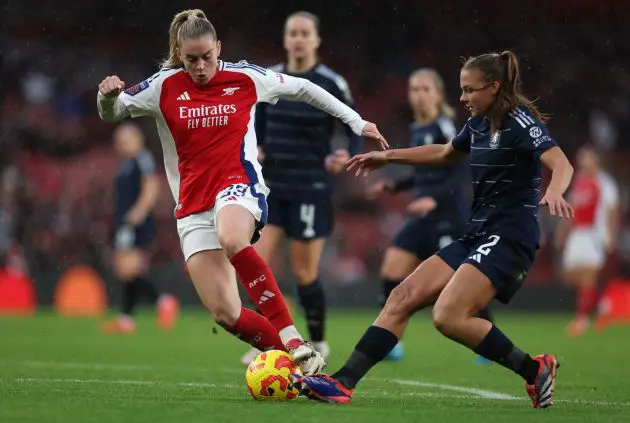 Alessia Russo of Arsenal runs with the ball whilst under pressure from Sarah Mayling of Aston Villa
