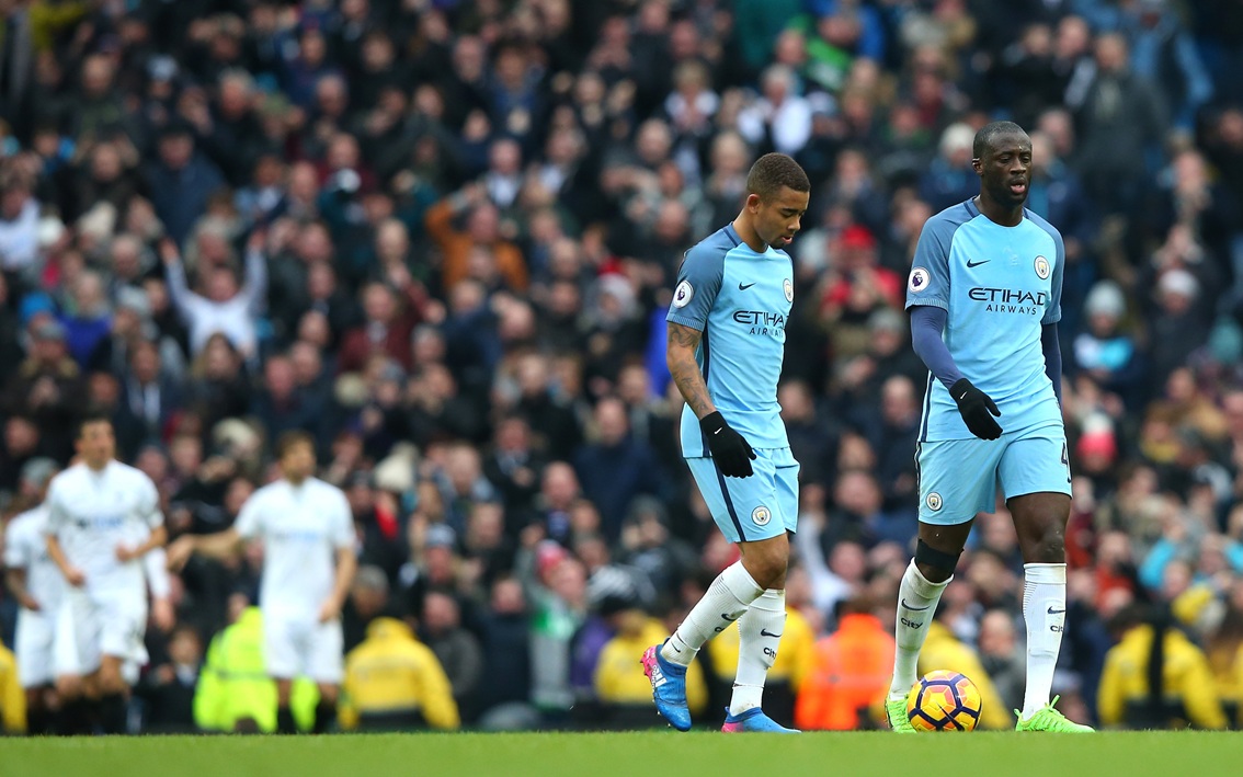 Gabriel Jesus of Manchester City (L) and Yaya Toure of Manchester City