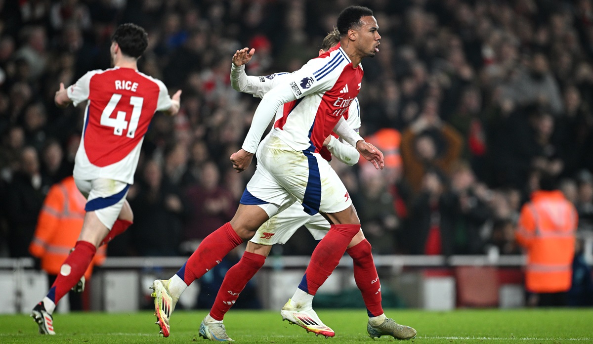 Gabriel against Tottenham