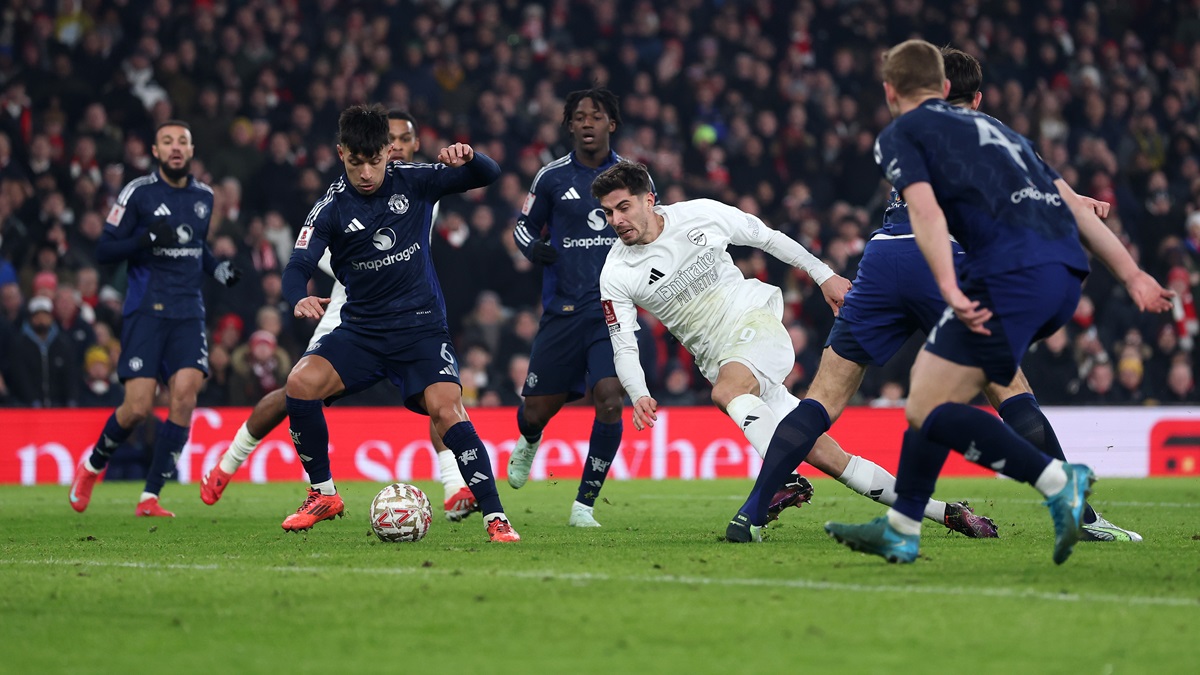 Havertz fouled v Man Utd