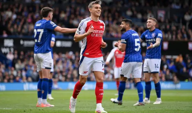 Ipswich v Arsenal - Trossard Celebrating a goal