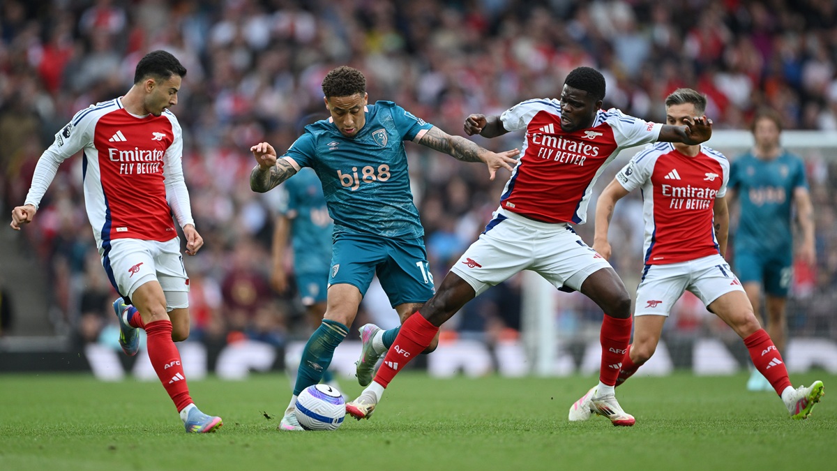 Bournemouth leave the Emirates with all three points against poor Arsenal
