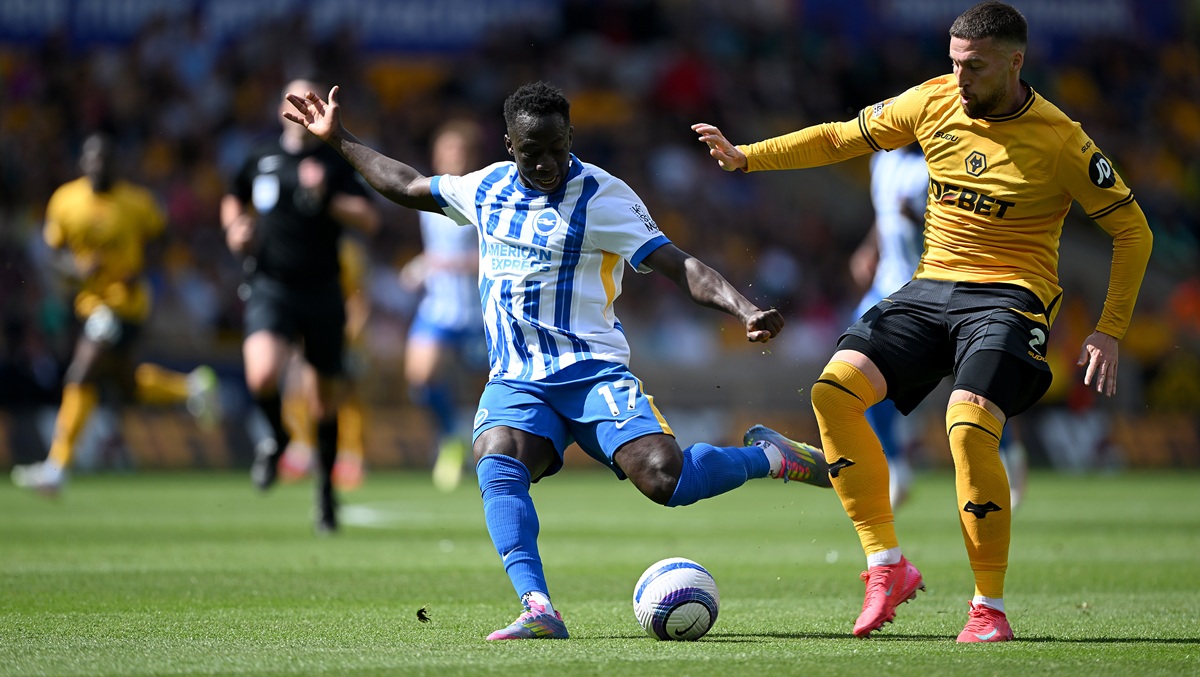 Yankuba Minteh v Wolves