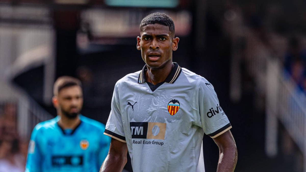Arsenal show interest in La Liga Defender ahead of a busy summer transfer window