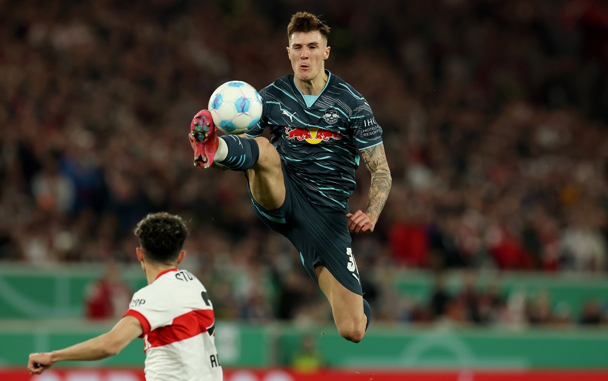 Arsenal has not officially ended talks to sign Bundesliga star