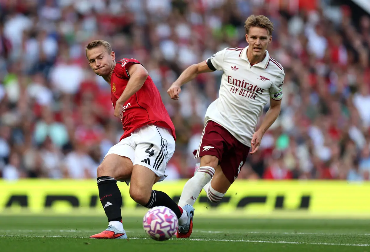 Arsenal Legend Praises Ødegaard Despite Fan Criticism After United Win