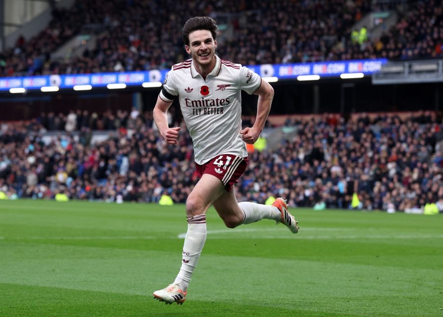 "Little bit more" Pundit compares Declan Rice to Ballon d'Or winner ...