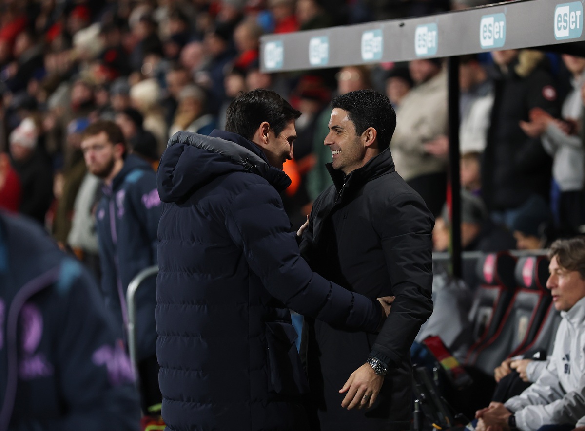 David Seaman names the team that Arsenal should be worried about