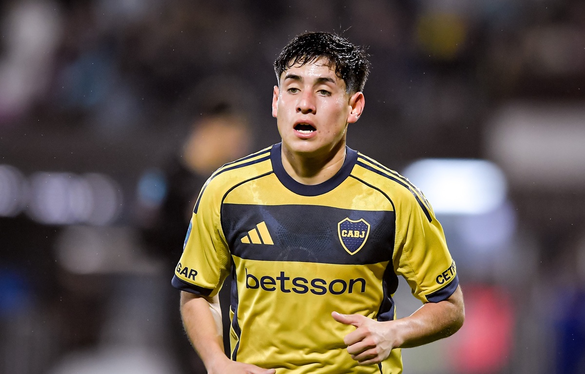 Arsenal is keeping tabs on Argentinian teenager