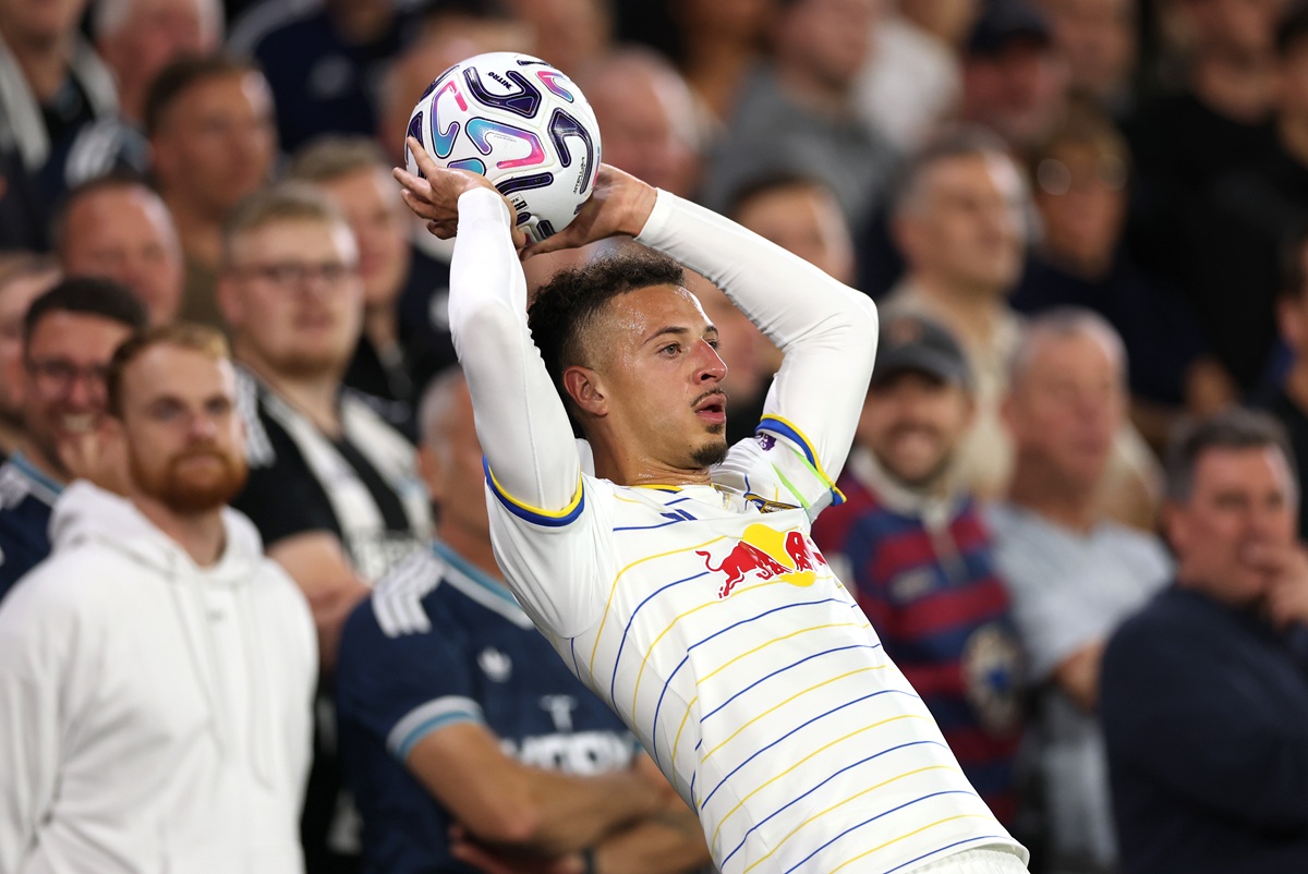 Steve Bruce compares Leeds United star to Declan Rice