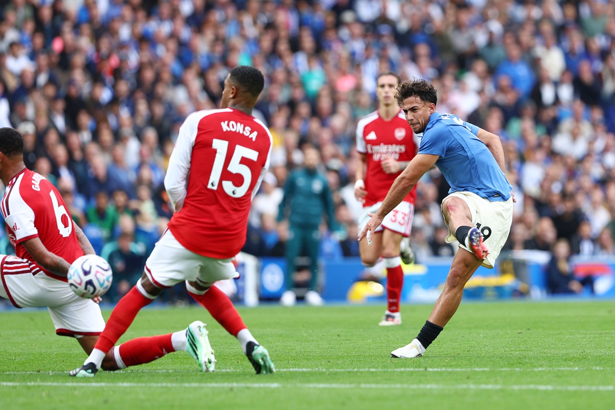 Brighton 3-0 Arsenal: Gunners battered in miserable Amex defeat