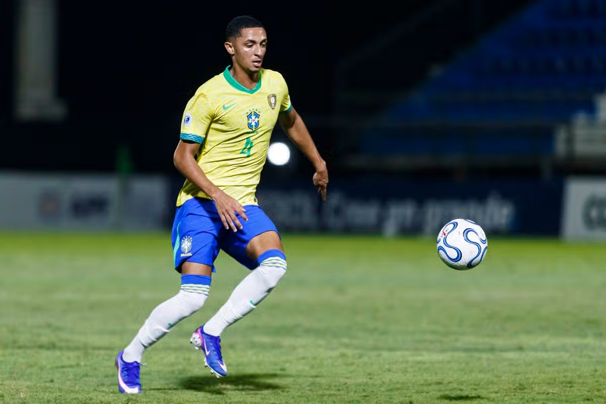 Arsenal is among clubs fighting for Brazilian teenager