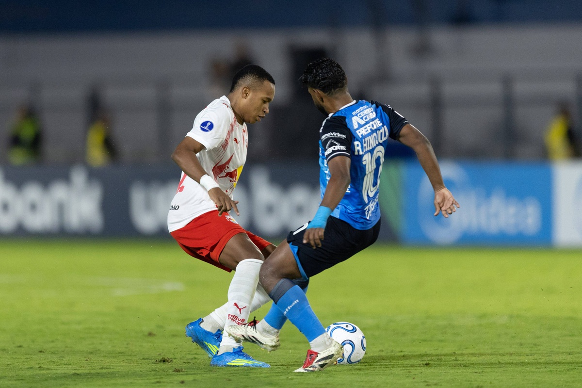 Arsenal is interested in signing Brazil U20 star